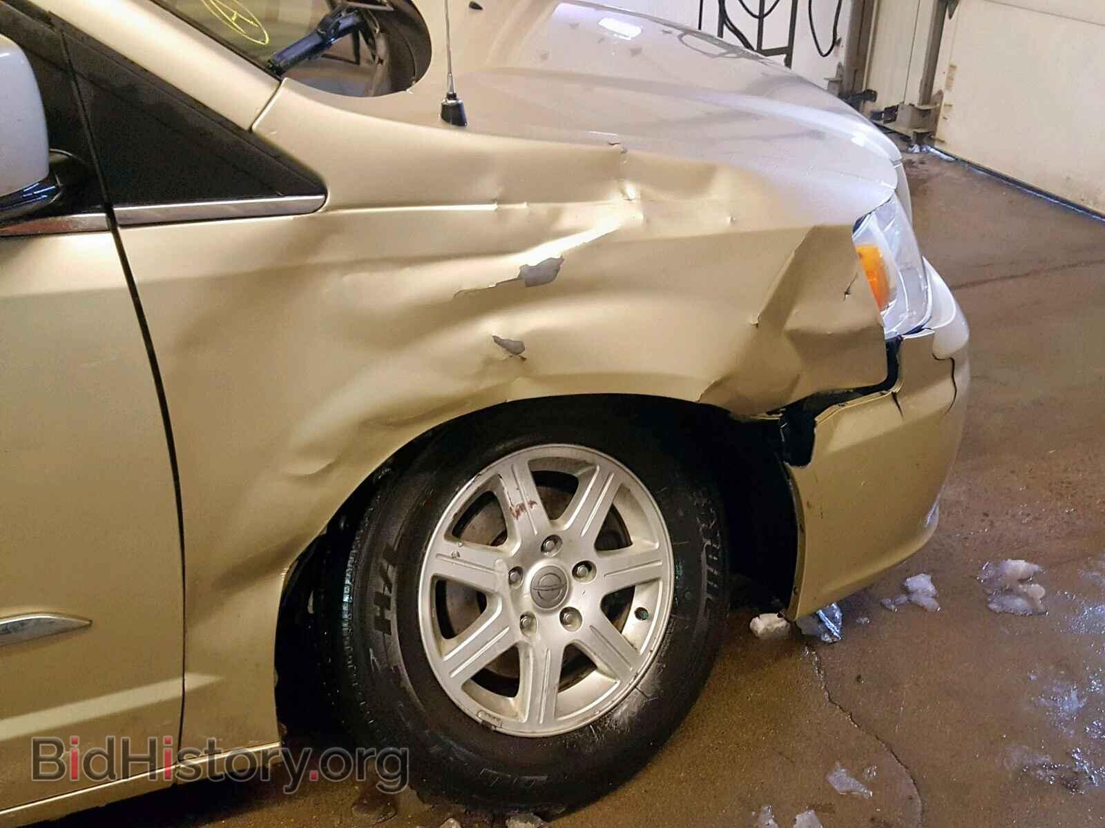 2011 CHRYSLER TOWN & COU - VIN: 2A4RR5DG0BR735291 - Photo 9