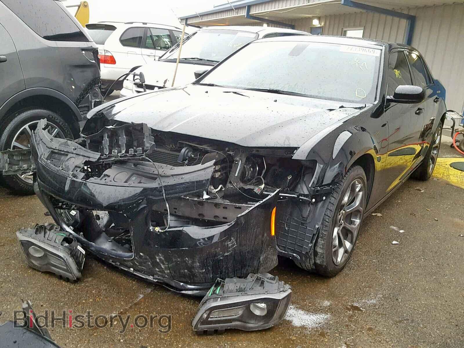 2017 CHRYSLER 300 - VIN: 2C3CCABG4HH599744 - Фото 2