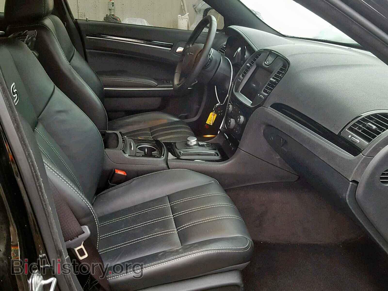 2017 CHRYSLER 300 - VIN: 2C3CCABG4HH599744 - Фото 5