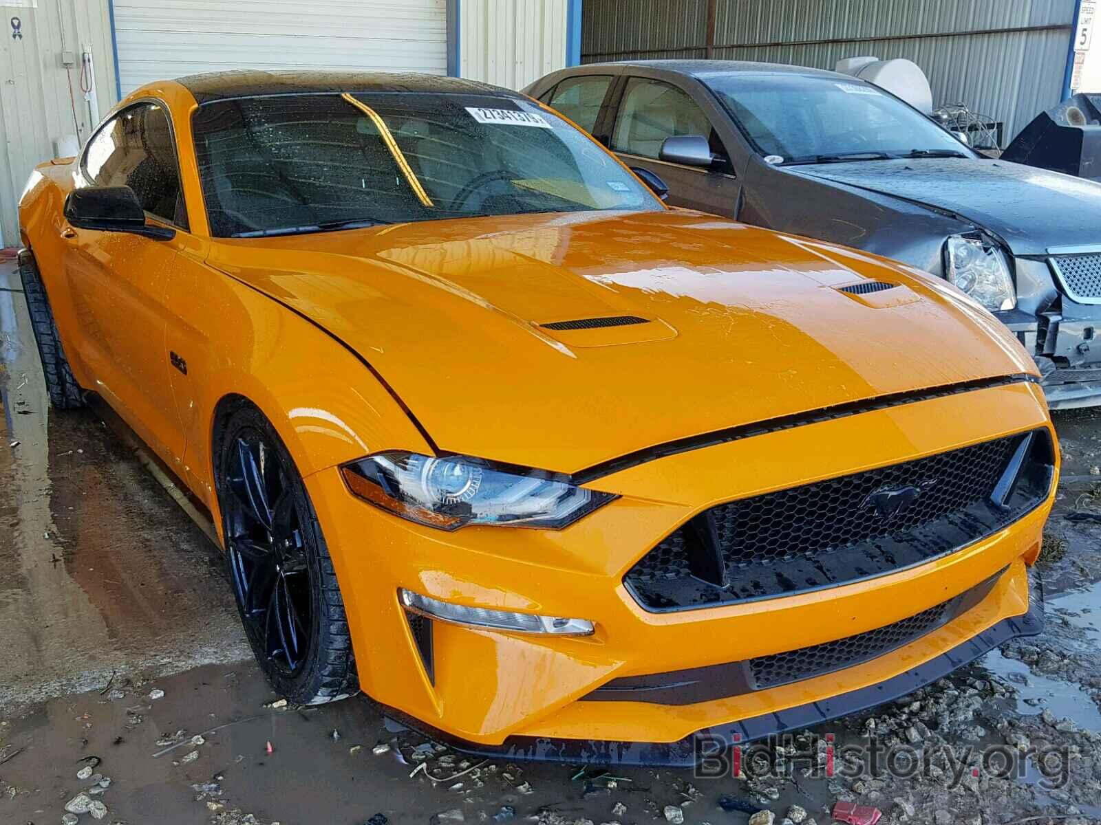 Photo 1FA6P8CF6J5103907 - FORD MUSTANG GT 2018