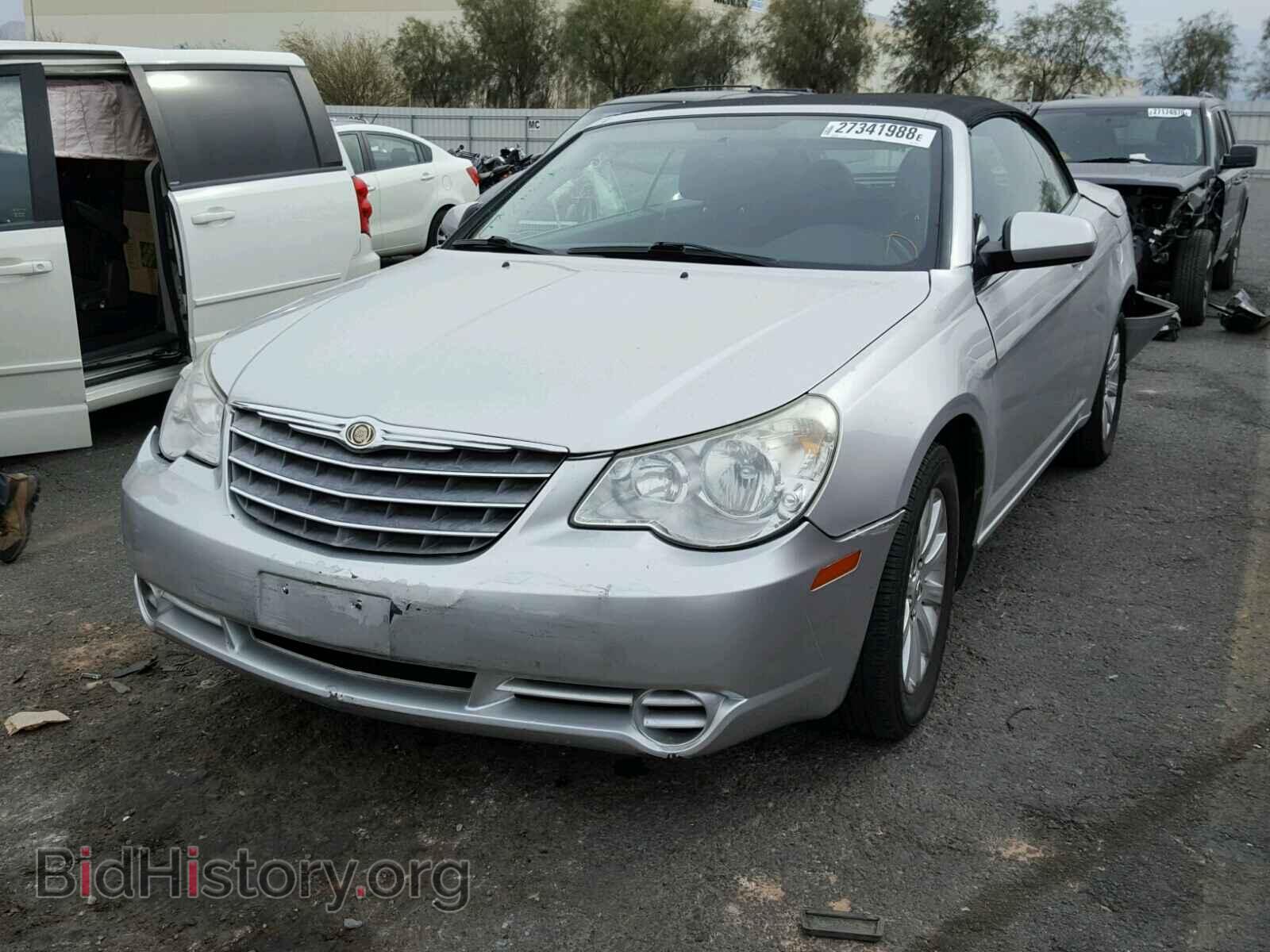 2010 CHRYSLER SEBRING - VIN: 1C3BC5ED0AN148912 - Фото 2