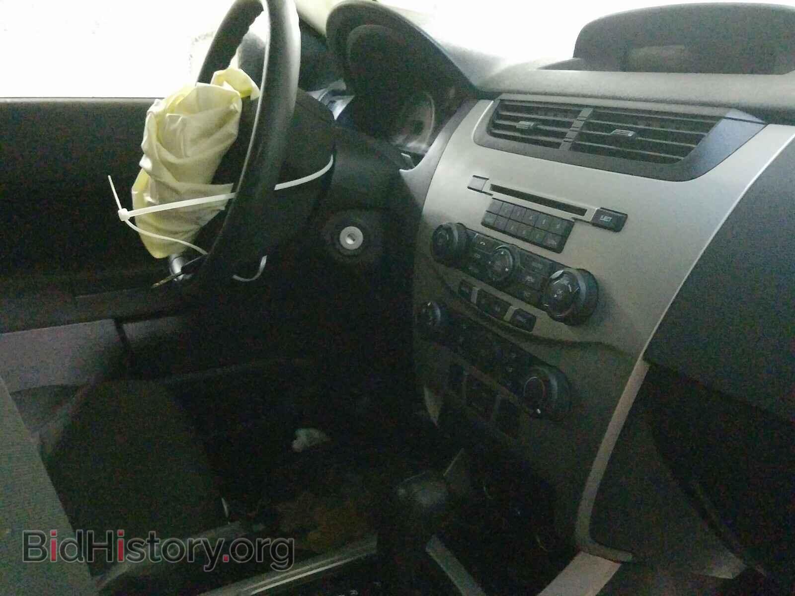 2008 FORD FOCUS SE - VIN: 1FAHP33NX8W152289 - Фото 9
