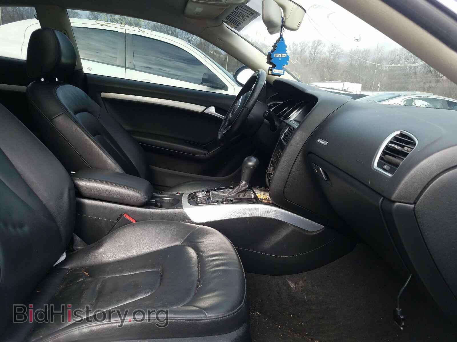 2011 AUDI A5 PREMIUM - VIN: WAULFAFR8BA022975 - Фото 5