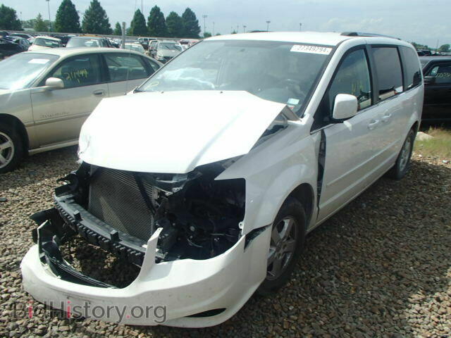 2011 DODGE CARAVAN - VIN: 2D4RN5DG8BR755325 - Photo 2