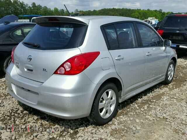 2010 NISSAN VERSA - VIN: 3N1BC1CP4AL415876 - Фото 4