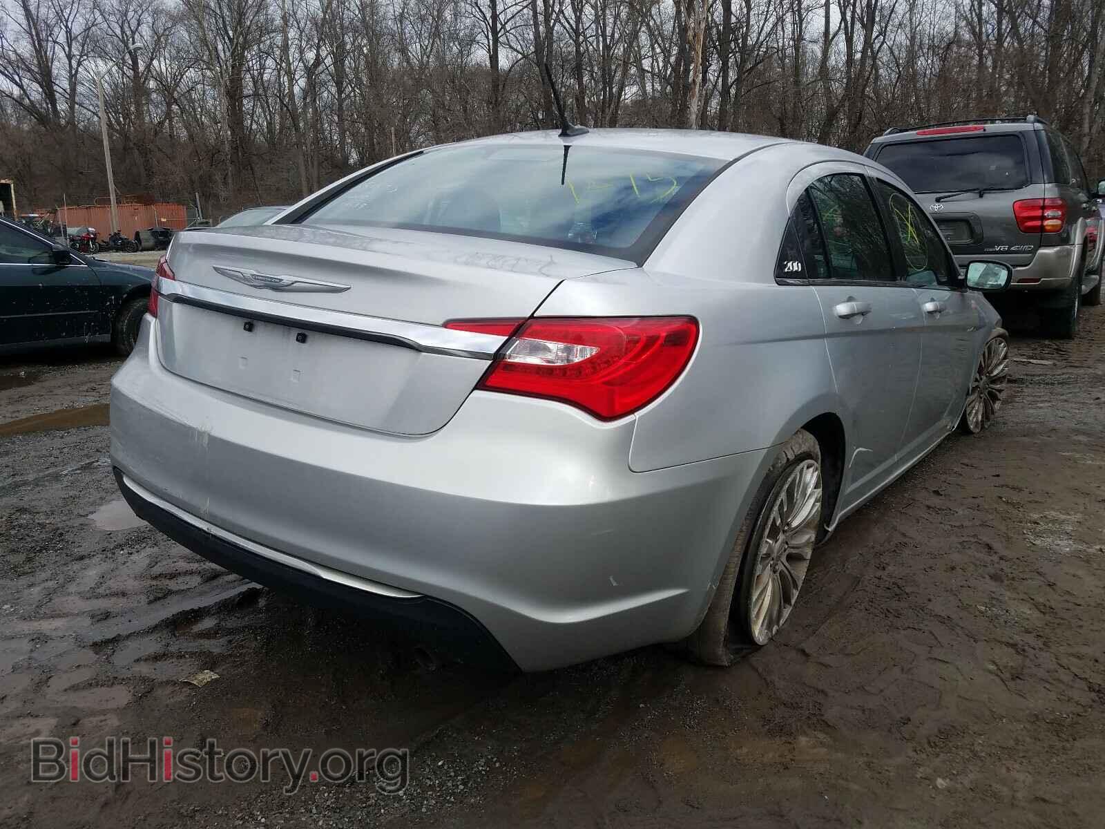 2012 CHRYSLER 200 - VIN: 1C3CCBAB1CN282161 - Фото 4