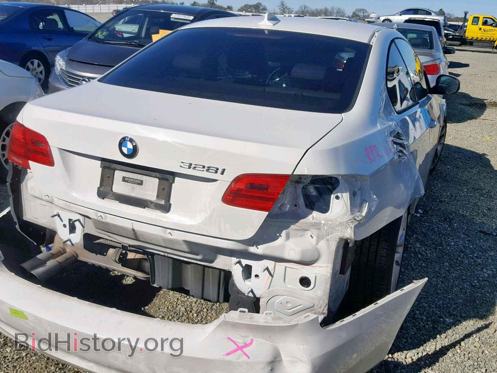 2012 BMW 3 SERIES - VIN: WBAKE5C5XCE755787 - Фото 4