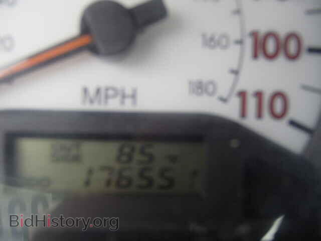 2003 TOYOTA COROLLA - VIN: 2T1BR32E63C047438 - Фото 8