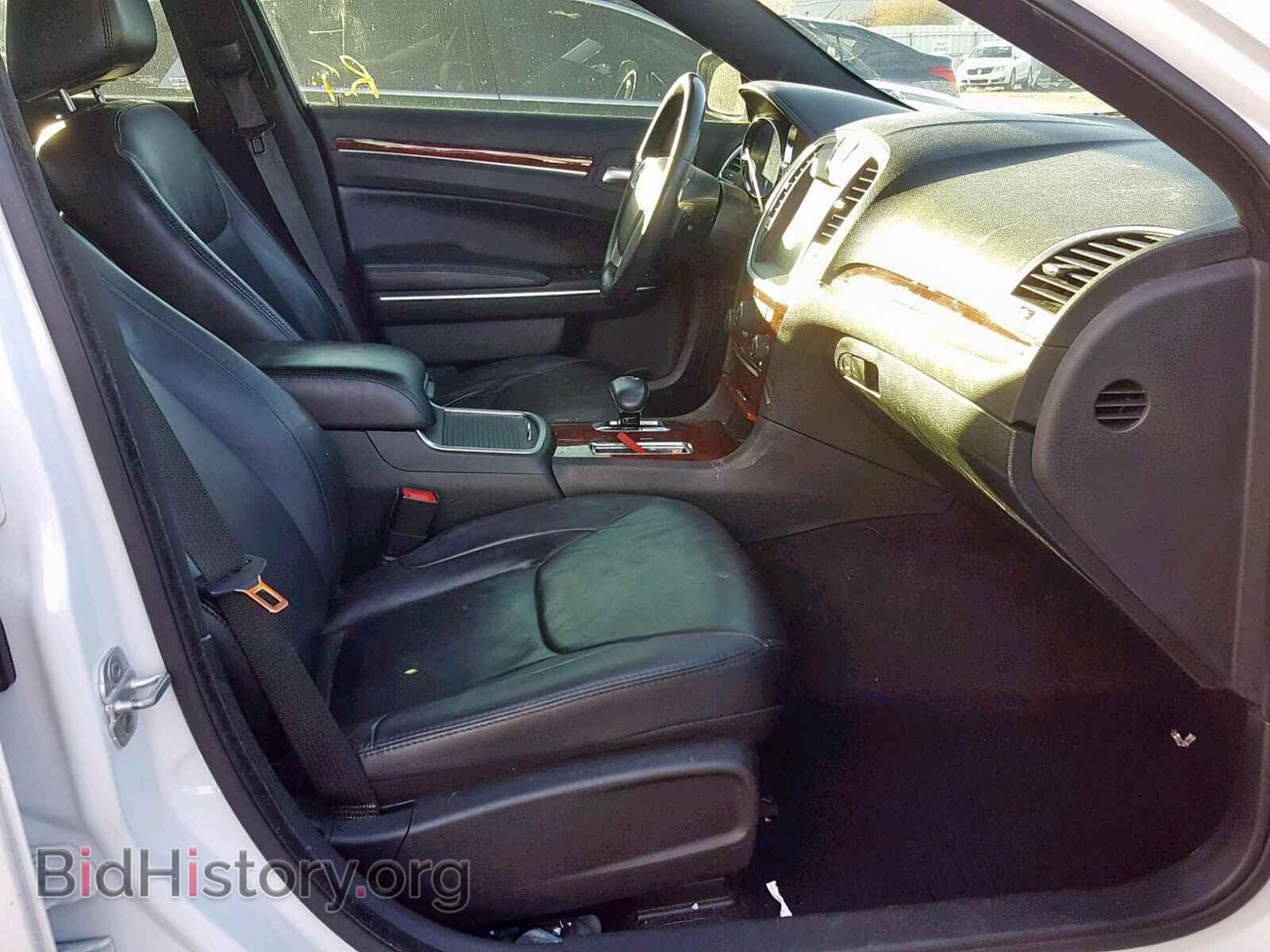 2014 CHRYSLER 300 - VIN: 2C3CCAAG4EH118811 - Фото 5