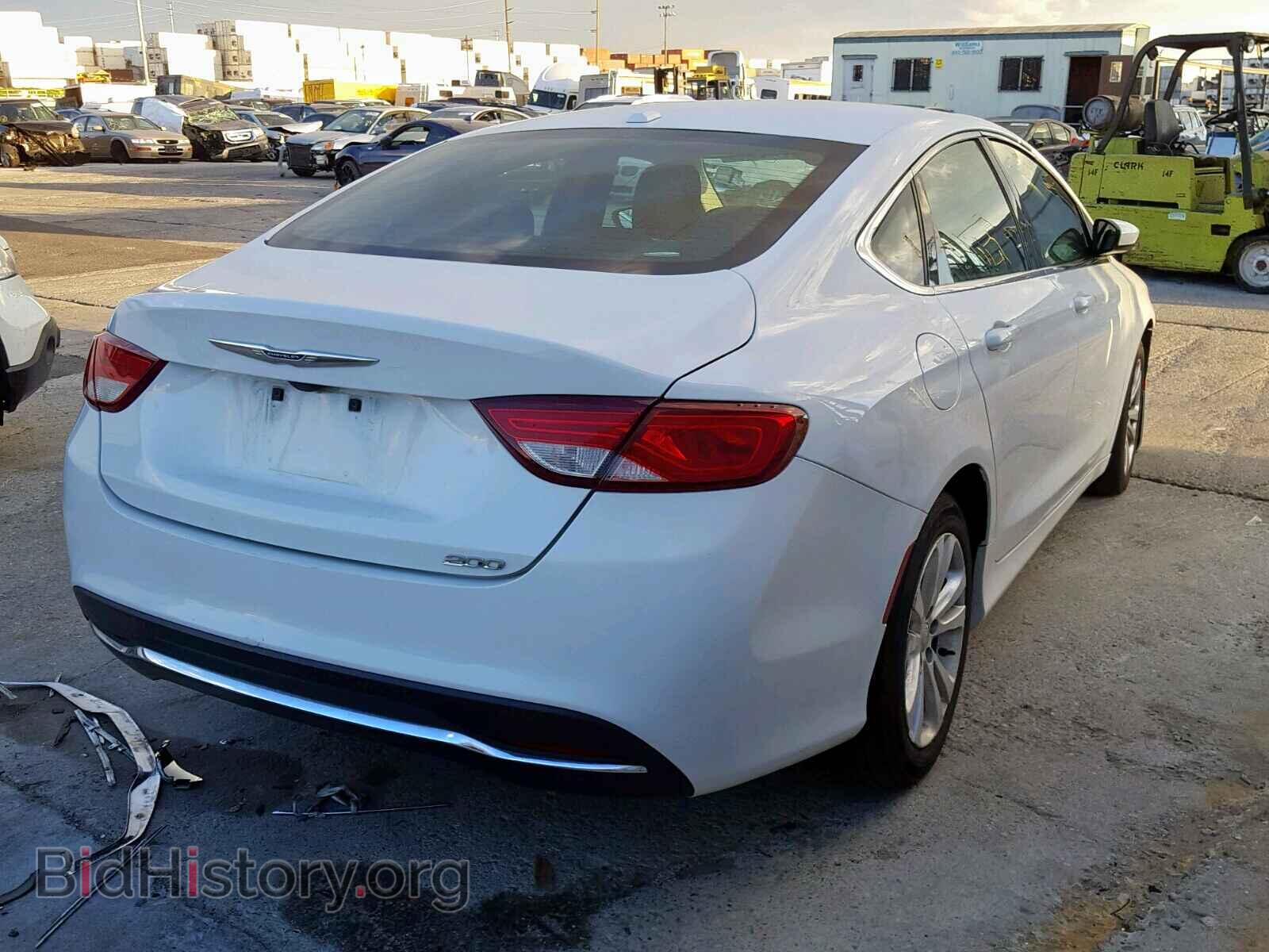 2016 CHRYSLER 200 - VIN: 1C3CCCAB2GN159853 - Photo 4