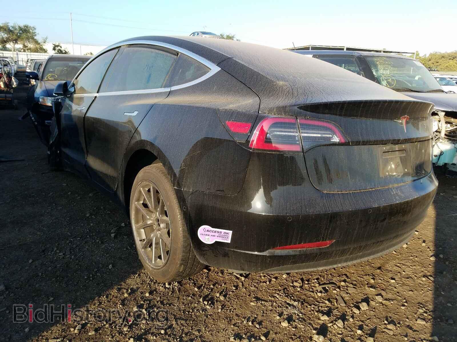 2018 TESLA MODEL 3 - VIN: 5YJ3E1EA4JF166451 - Photo 3
