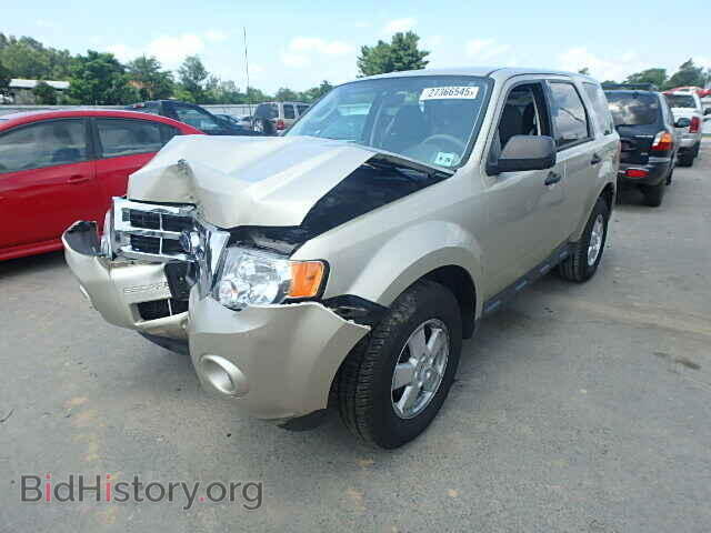 2011 FORD ESCAPE - VIN: 1FMCU0C73BKA82755 - Фото 2