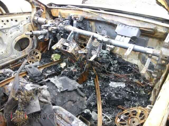 2006 MITSUBISHI ECLIPSE - VIN: 4A3AK24F06E028205 - Photo 5