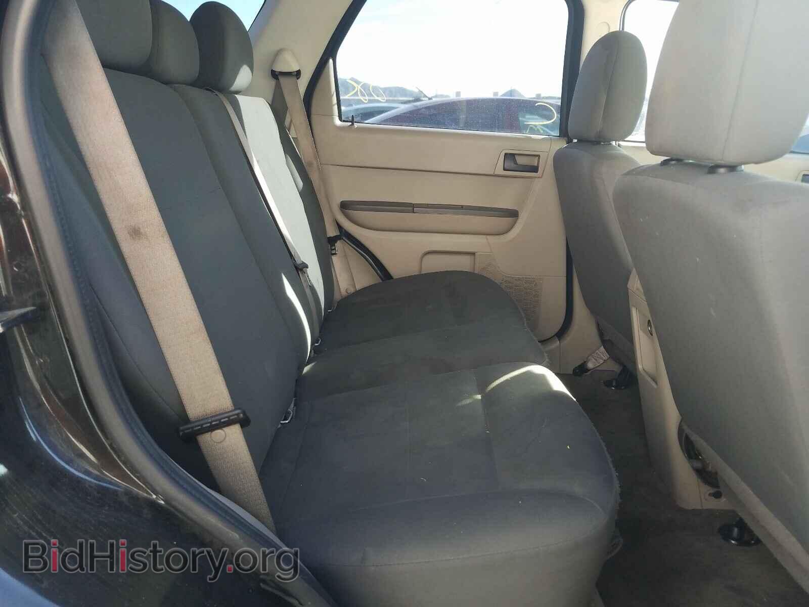 2011 FORD ESCAPE - VIN: 1FMCU0C71BKA38642 - Фото 6