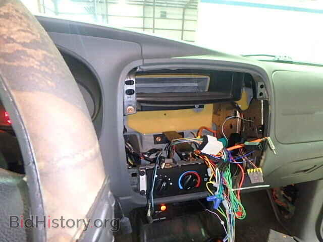 2006 MAZDA B2300 - VIN: 4F4YR12D36PM05341 - Фото 9
