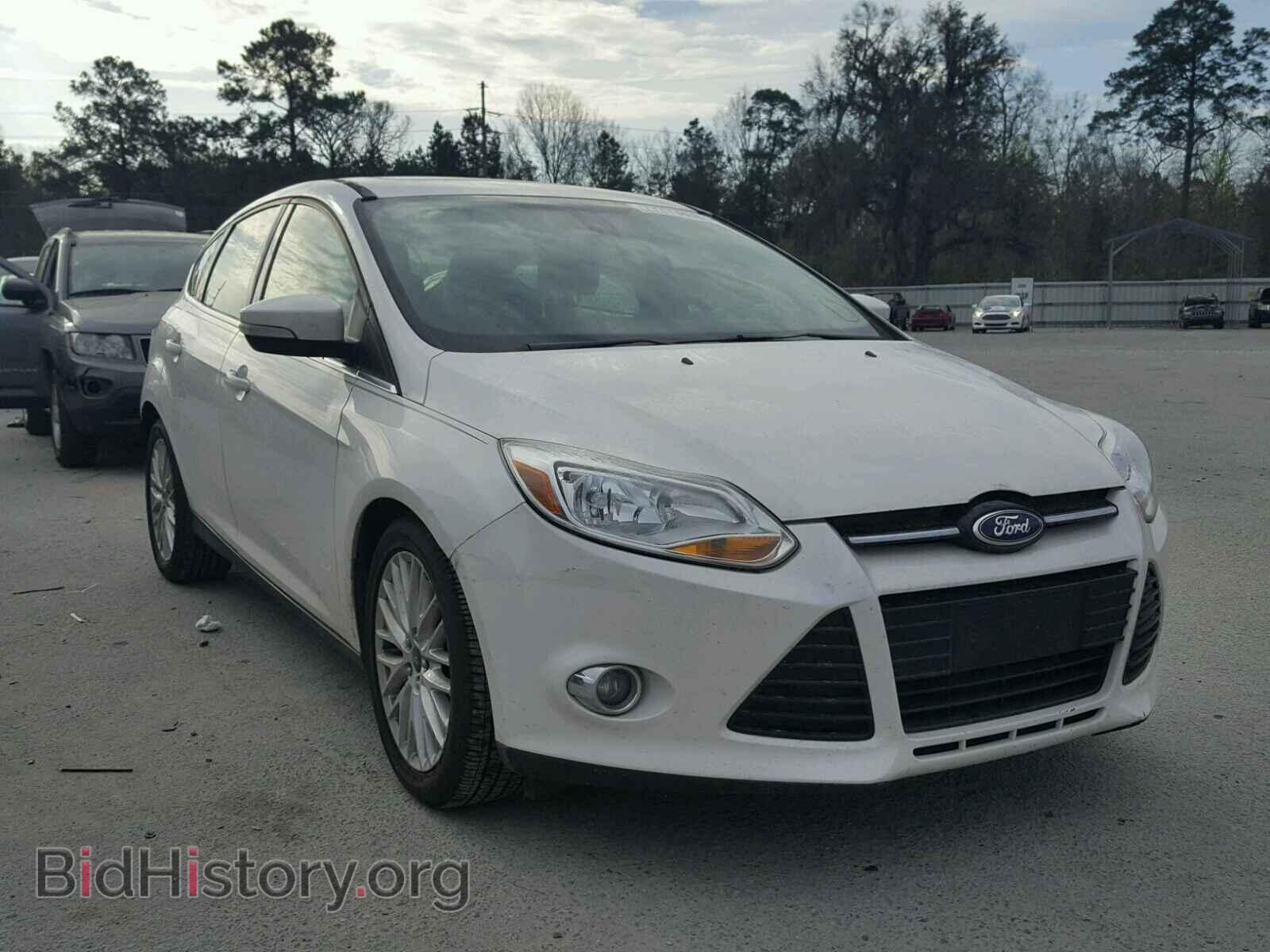 Фотография 1FAHP3M28CL319103 - FORD FOCUS 2012