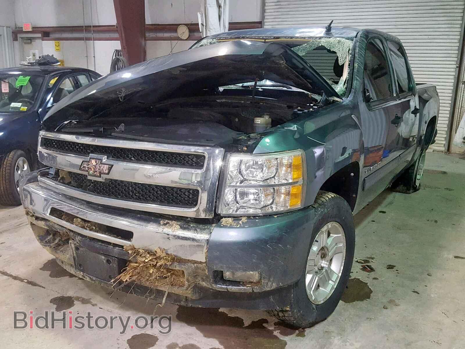 2011 CHEVROLET SILVERADO - VIN: 3GCPKSE39BG207119 - Фото 2