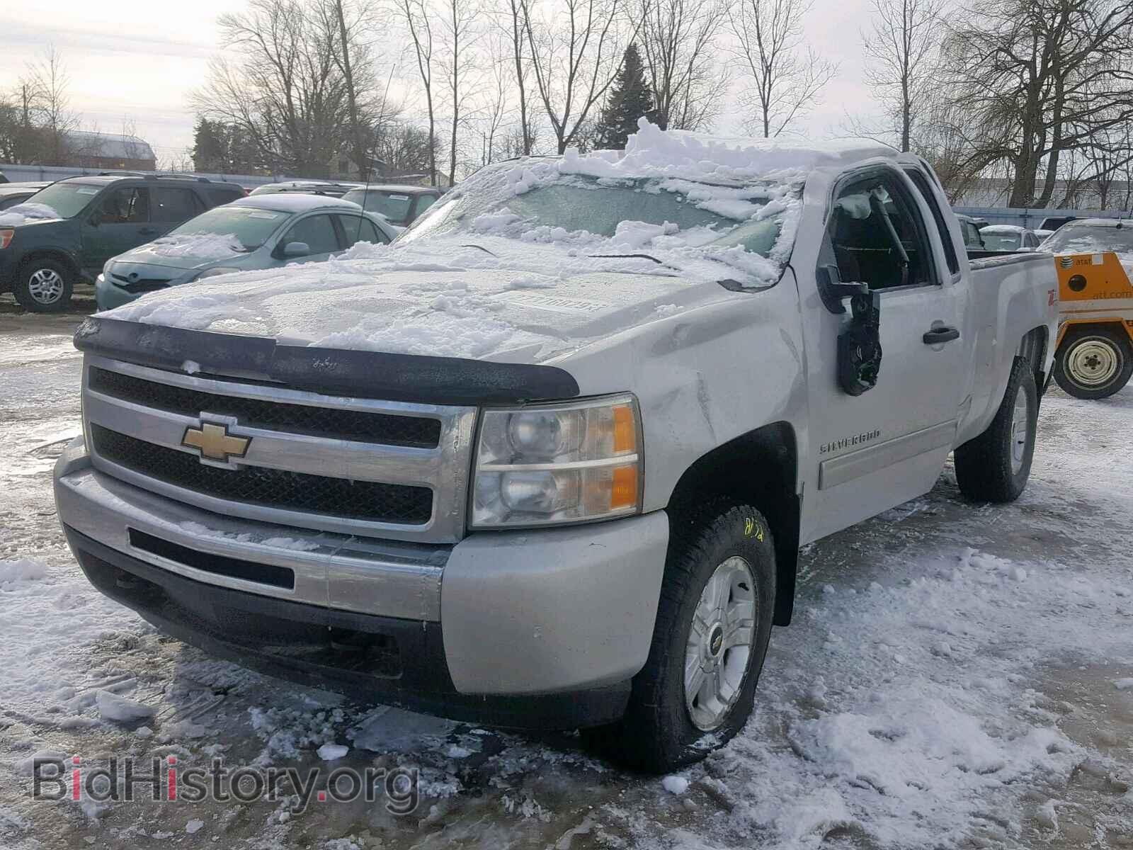 2010 CHEVROLET SILVERADO - VIN: 1GCSKSE37AZ111191 - Фото 2