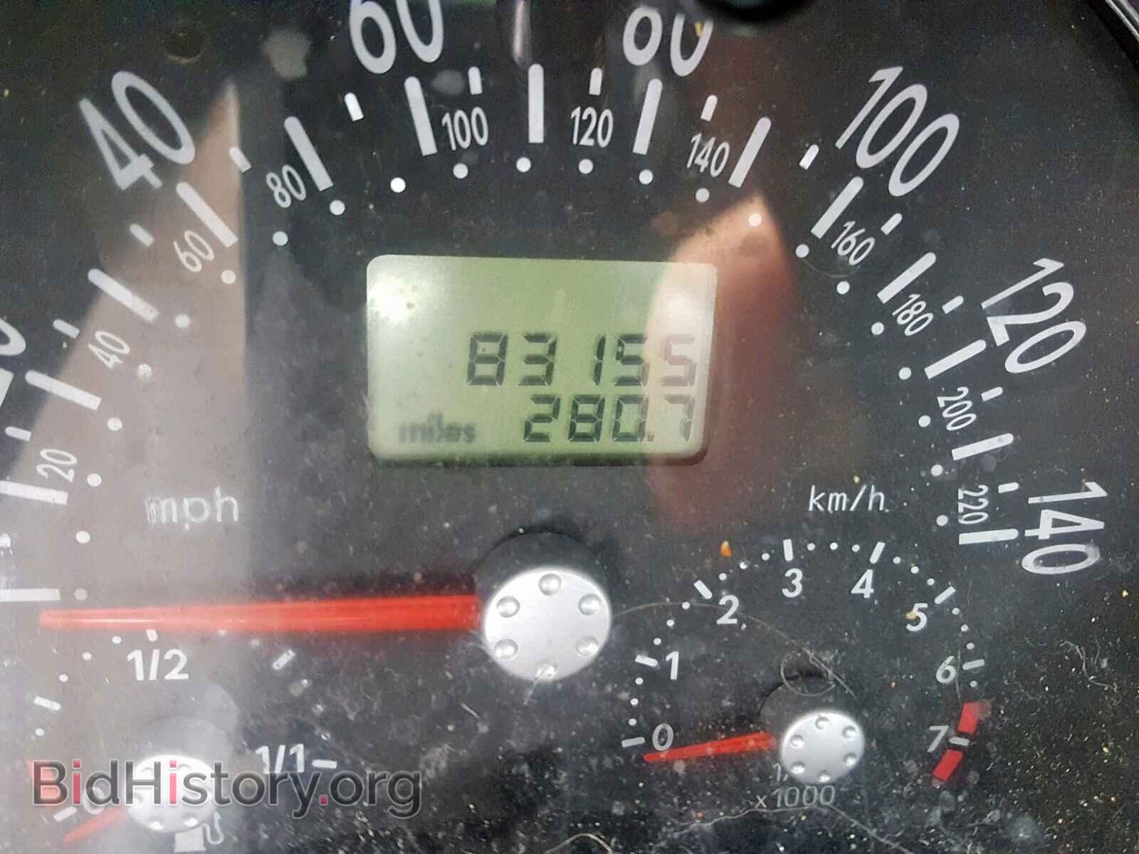 2000 VOLKSWAGEN BEETLE - VIN: 3VWBC21C7YM473548 - Фото 8