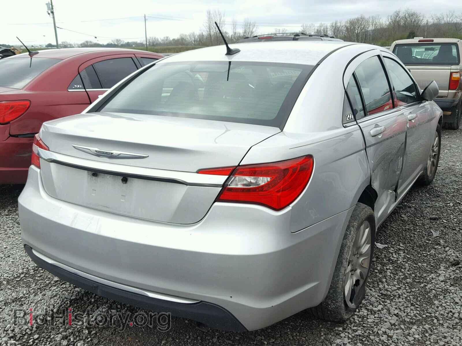 2012 CHRYSLER 200 - VIN: 1C3CCBAB1CN100863 - Фото 4