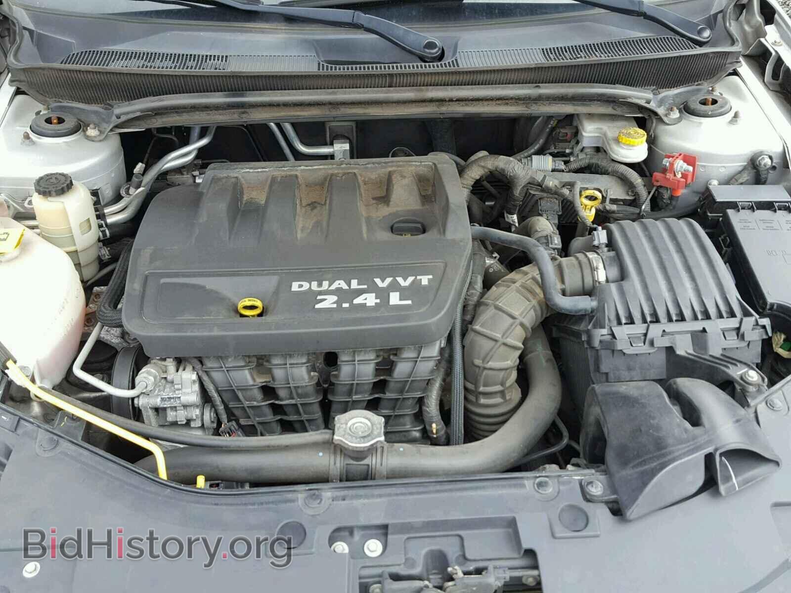 2012 CHRYSLER 200 - VIN: 1C3CCBAB1CN100863 - Фото 7