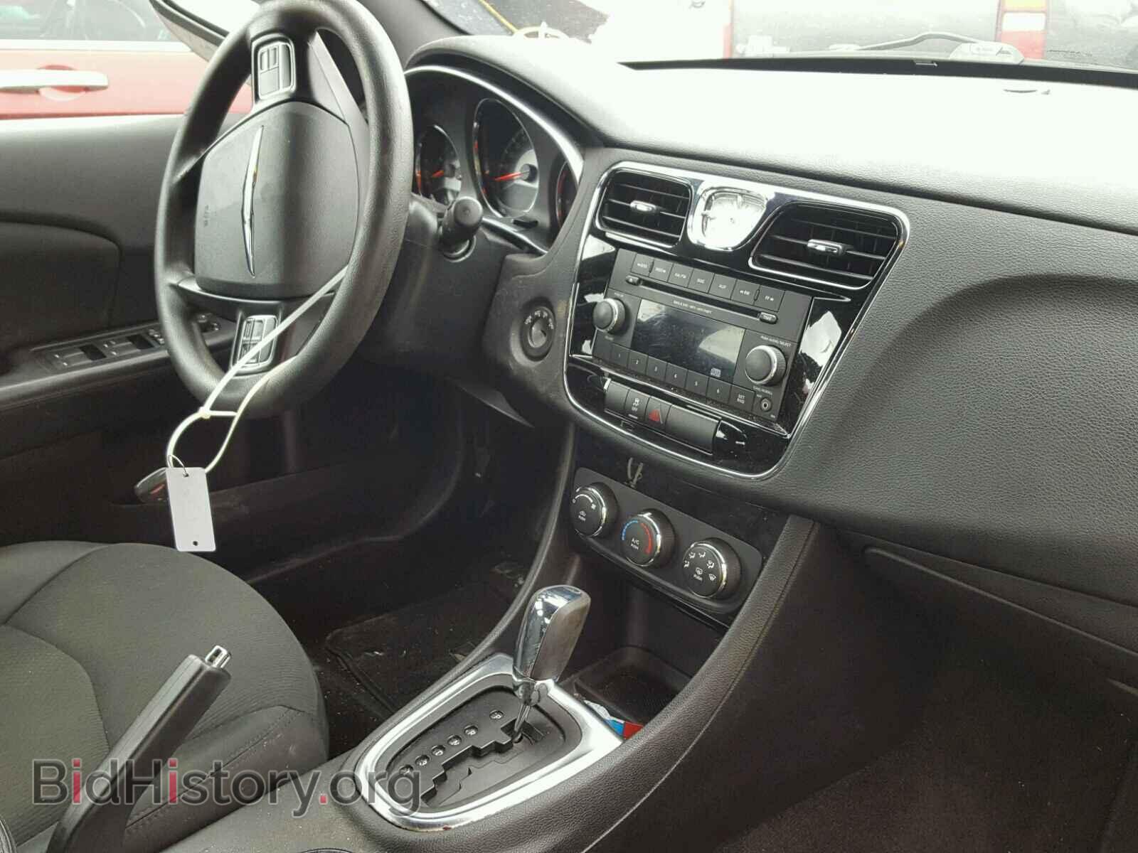 2012 CHRYSLER 200 - VIN: 1C3CCBAB1CN100863 - Фото 9