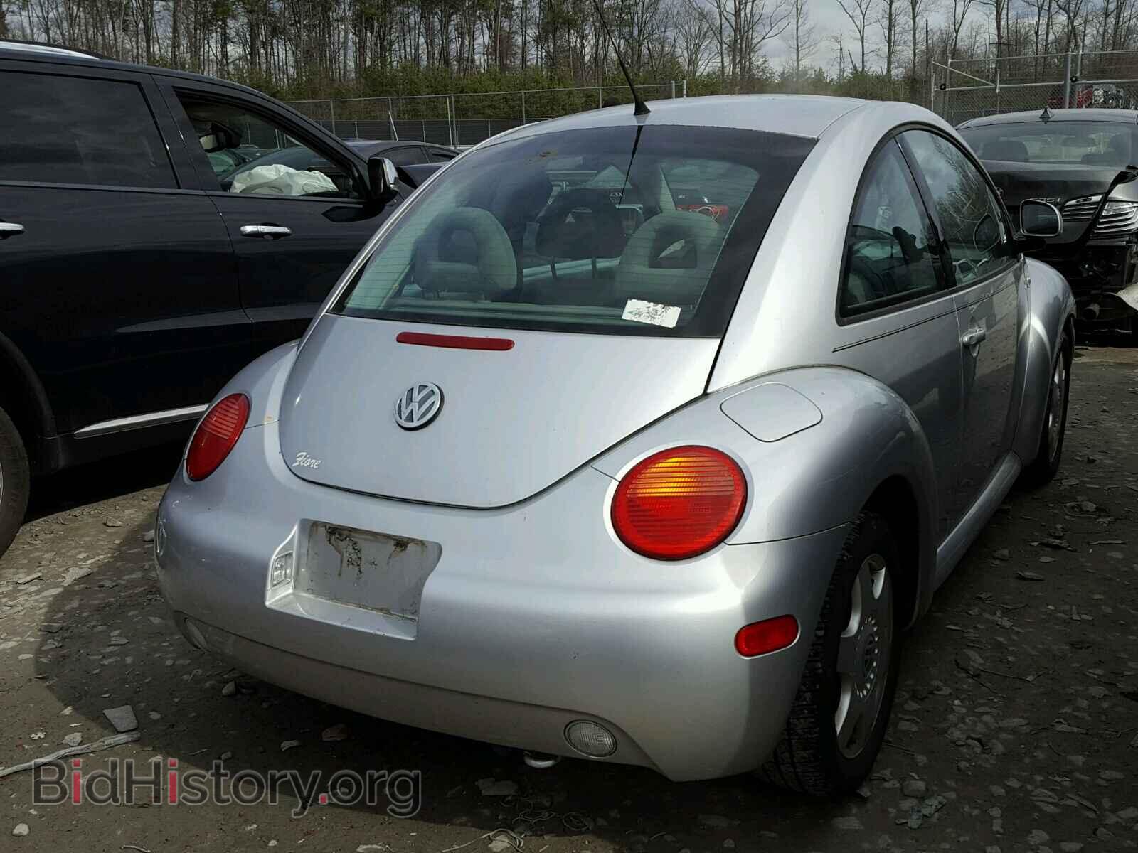 2000 VOLKSWAGEN BEETLE - VIN: 3VWCC21C1YM477955 - Фото 4