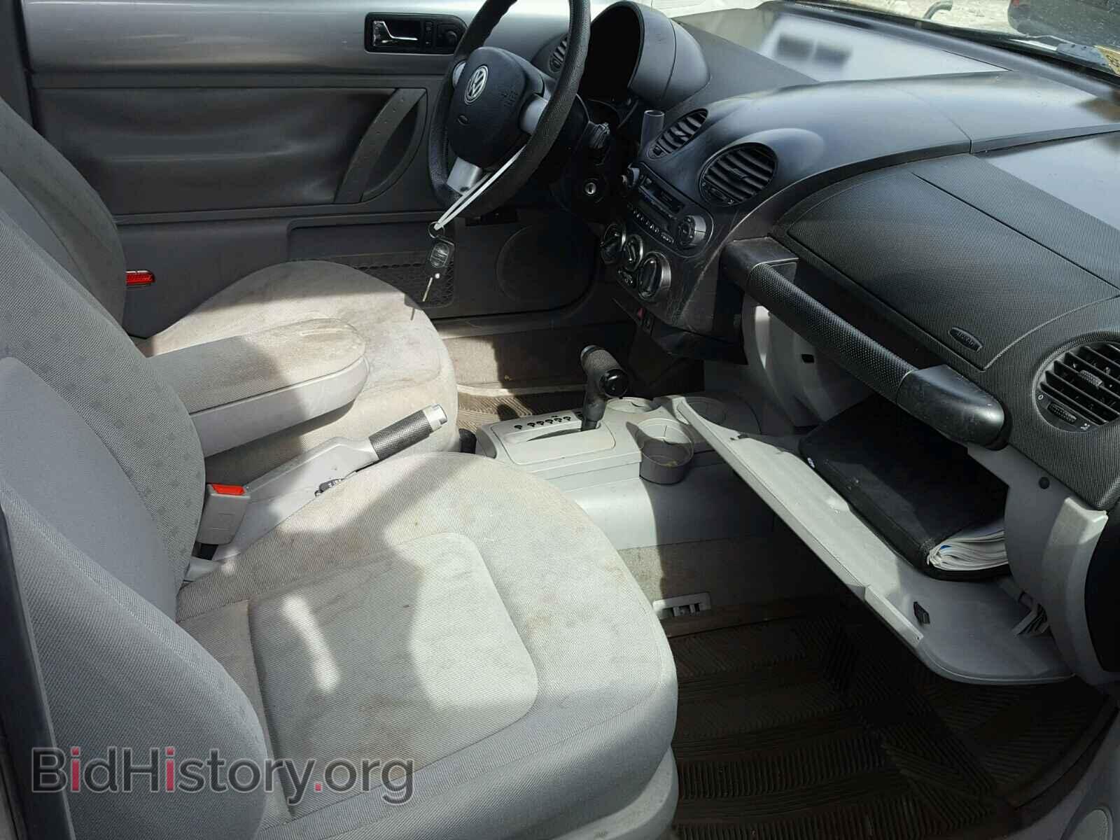 2000 VOLKSWAGEN BEETLE - VIN: 3VWCC21C1YM477955 - Фото 5