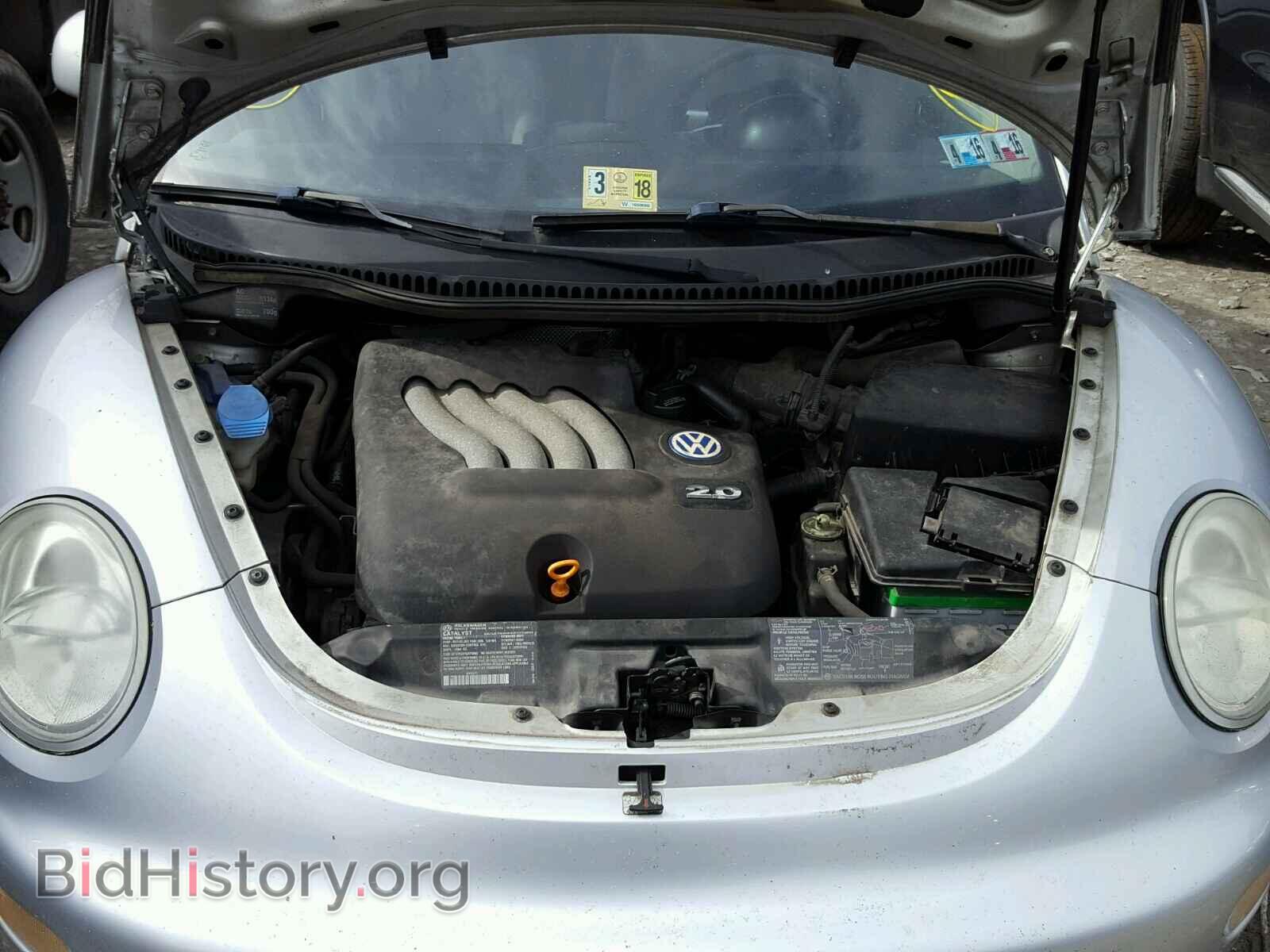 2000 VOLKSWAGEN BEETLE - VIN: 3VWCC21C1YM477955 - Фото 7