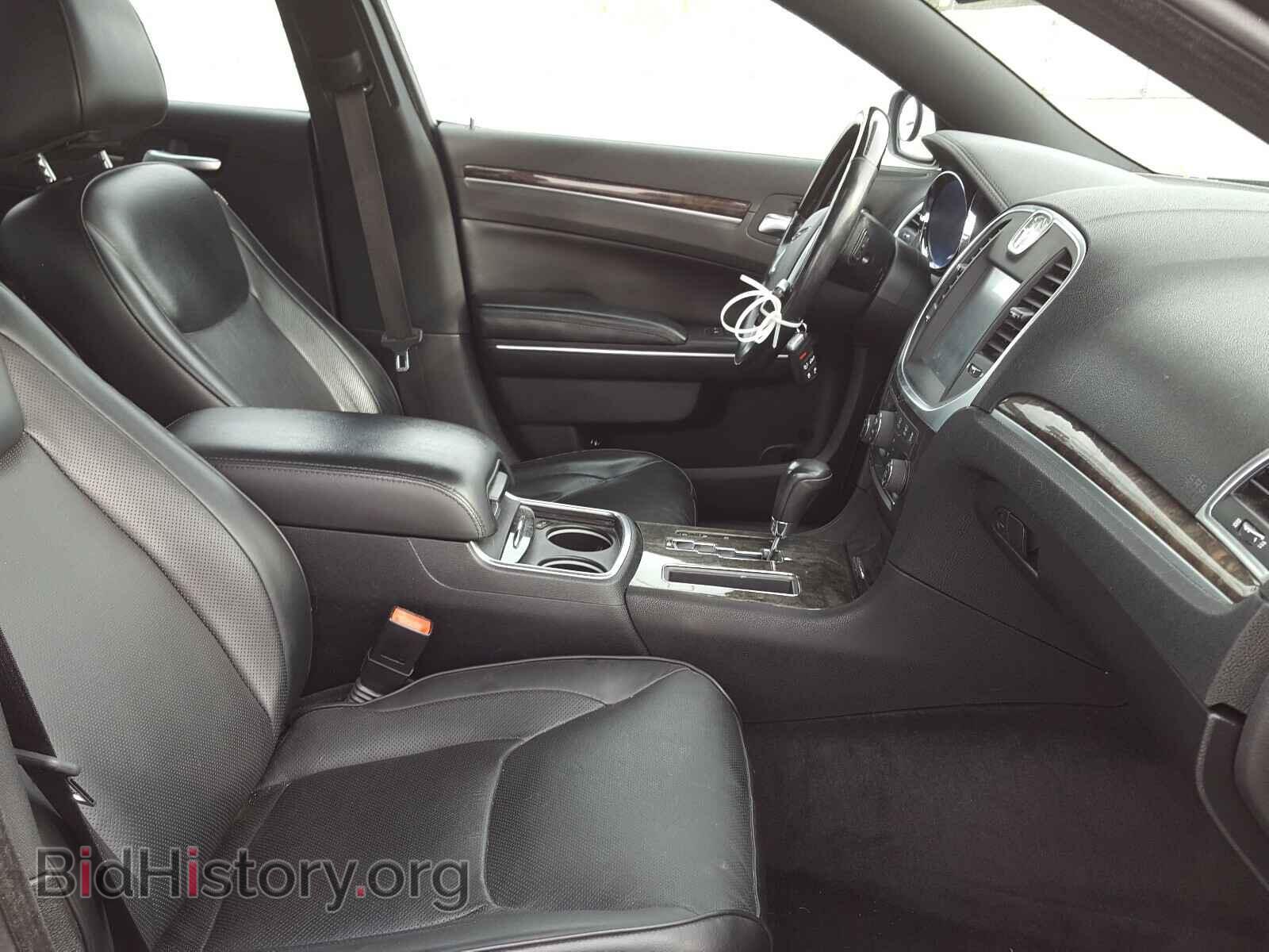 2011 CHRYSLER 300 - VIN: 2C3CA6CT1BH515322 - Фото 5