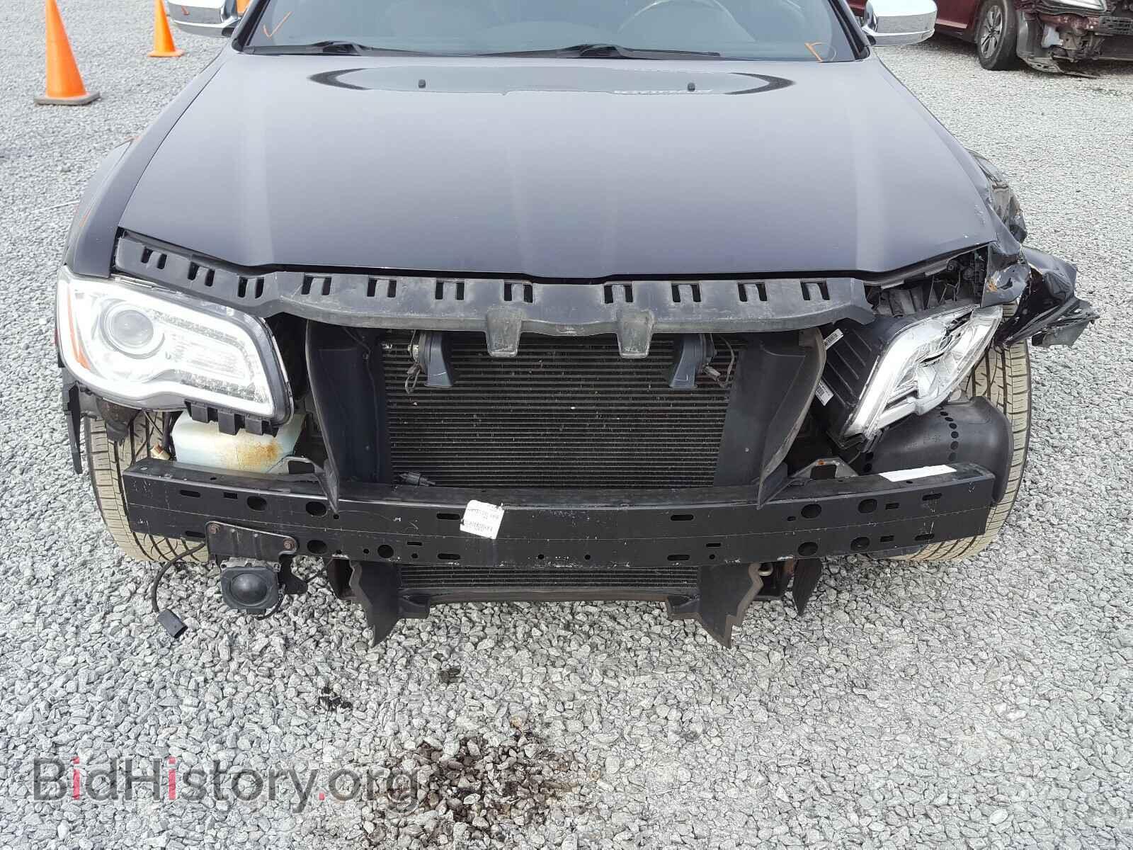 2011 CHRYSLER 300 - VIN: 2C3CA6CT1BH515322 - Фото 9