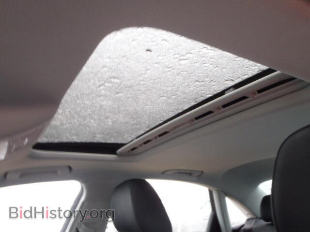 2013 AUDI A4 - VIN: WAUBFAFL0DN019877 - Фото 10
