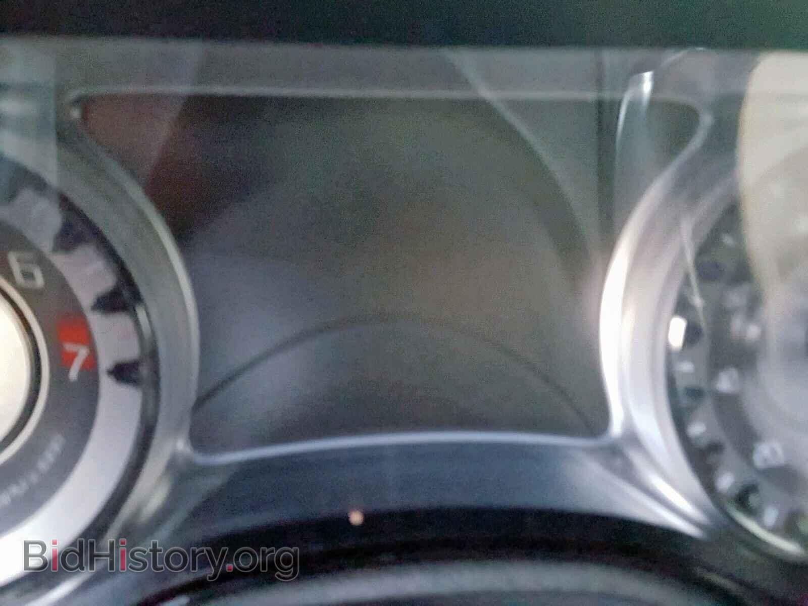 2016 CHRYSLER 300 - VIN: 2C3CCABG2GH295245 - Фото 8