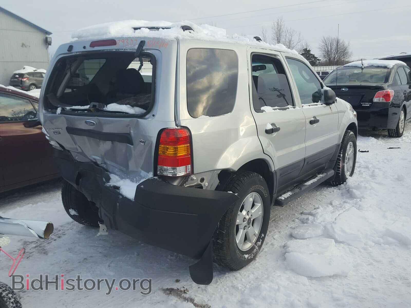 2005 FORD ESCAPE - VIN: 1FMYU93175KD89307 - Фото 4