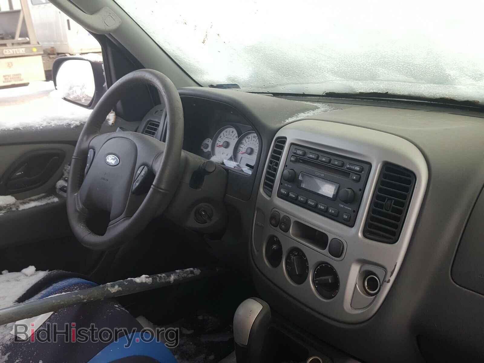 2005 FORD ESCAPE - VIN: 1FMYU93175KD89307 - Фото 9