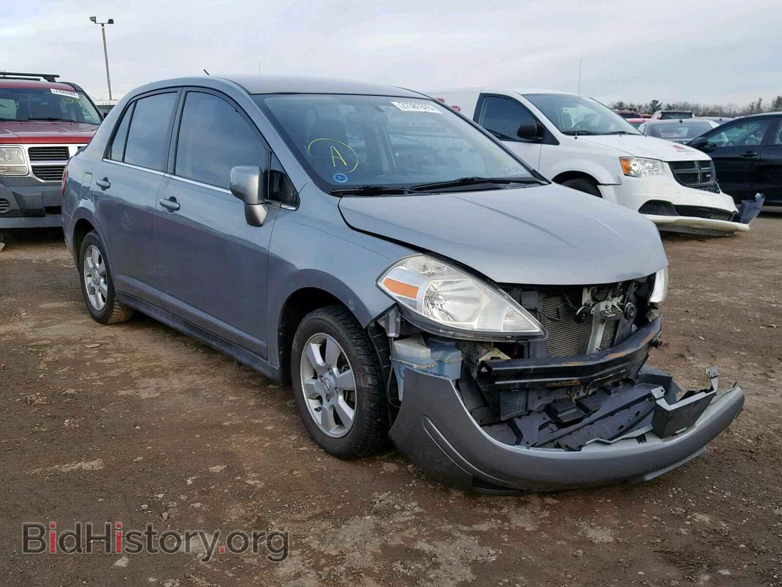 Photo  - NISSAN VERSA 2008