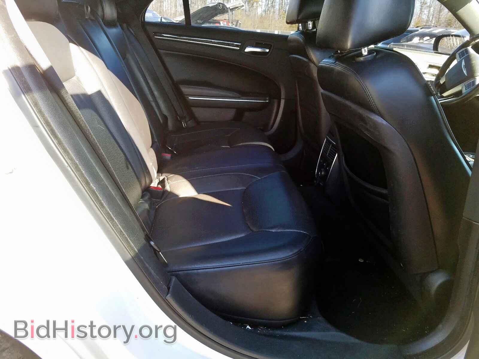 2011 CHRYSLER 300 - VIN: 2C3CA5CG6BH537295 - Фото 6