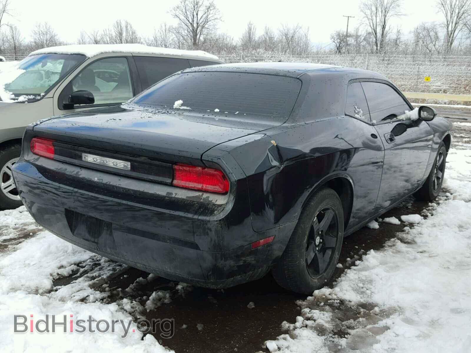2010 DODGE CHALLENGER - VIN: 2B3CJ4DV2AH179504 - Photo 4