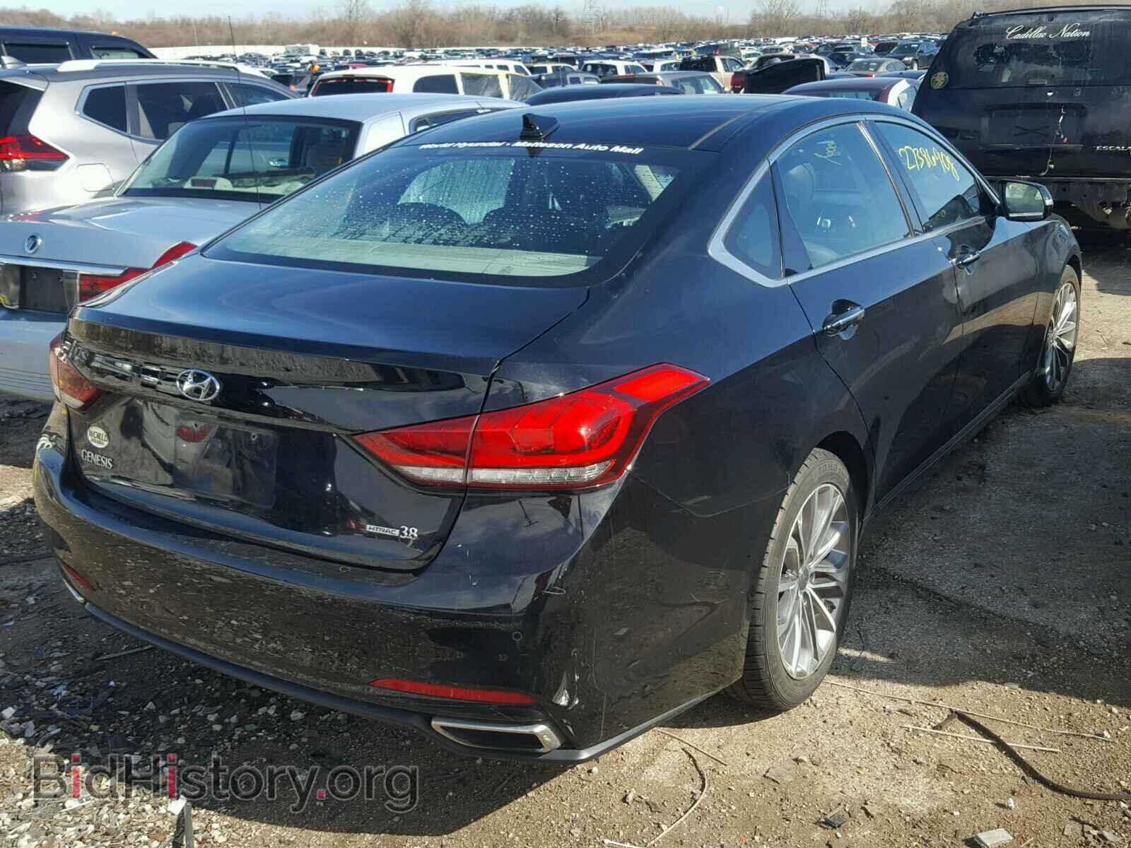 2015 HYUNDAI GENESIS - VIN: KMHGN4JE1FU028744 - Фото 4