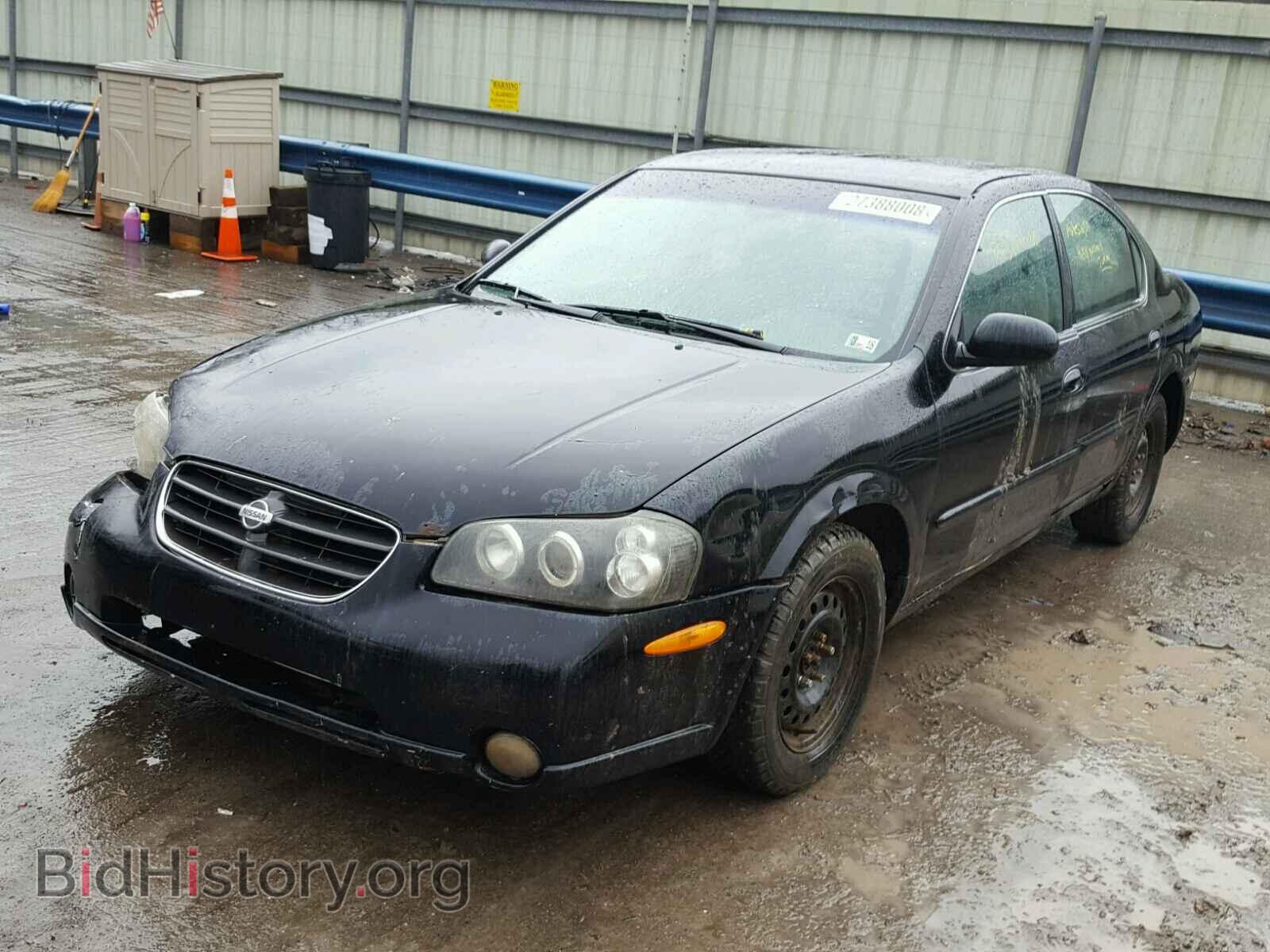 2000 NISSAN MAXIMA - VIN: JN1CA31D4YT731105 - Photo 2
