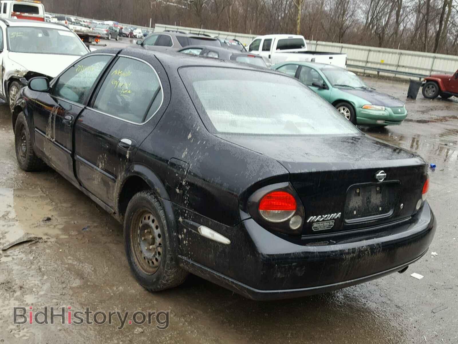 2000 NISSAN MAXIMA - VIN: JN1CA31D4YT731105 - Photo 3
