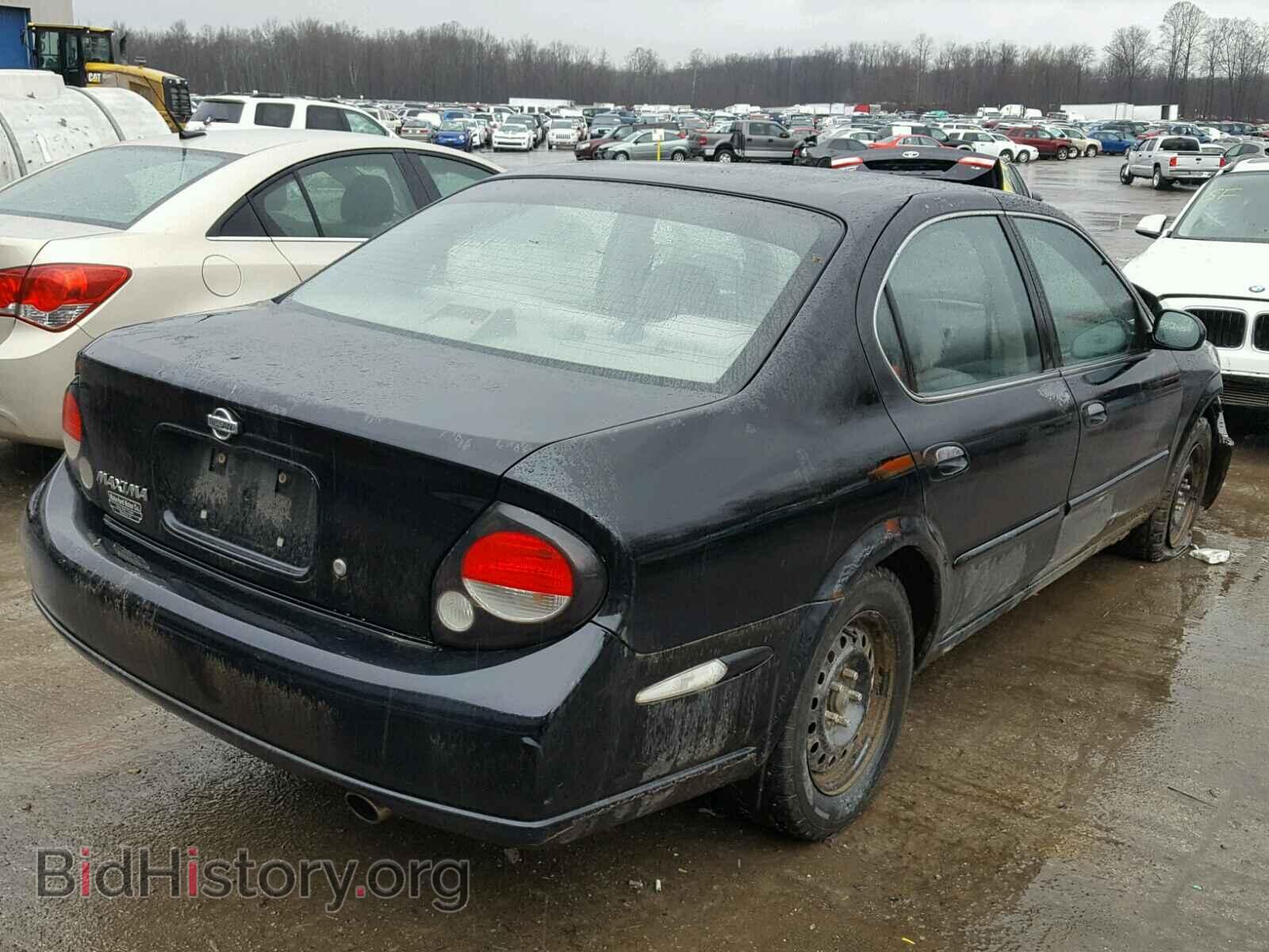 2000 NISSAN MAXIMA - VIN: JN1CA31D4YT731105 - Photo 4
