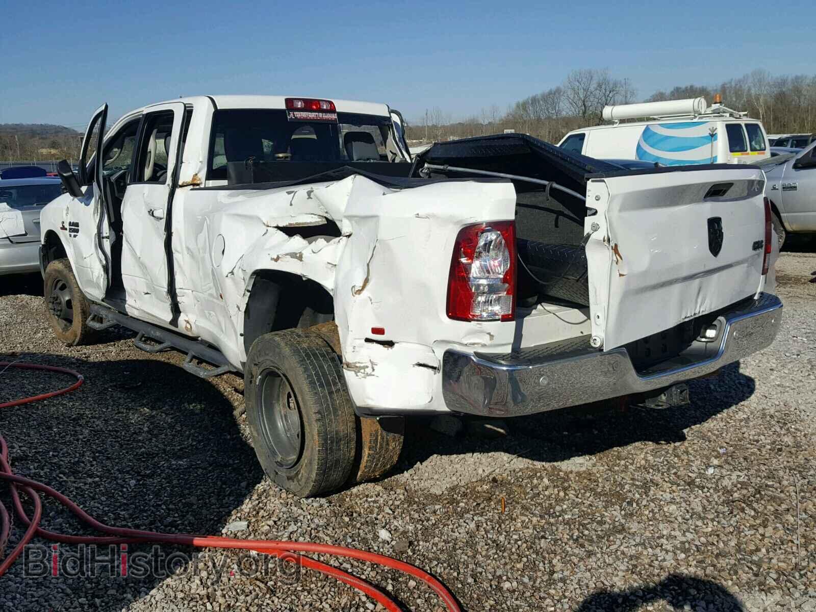 2017 RAM 3500 - VIN: 3C63RRHL4HG661826 - Фото 3
