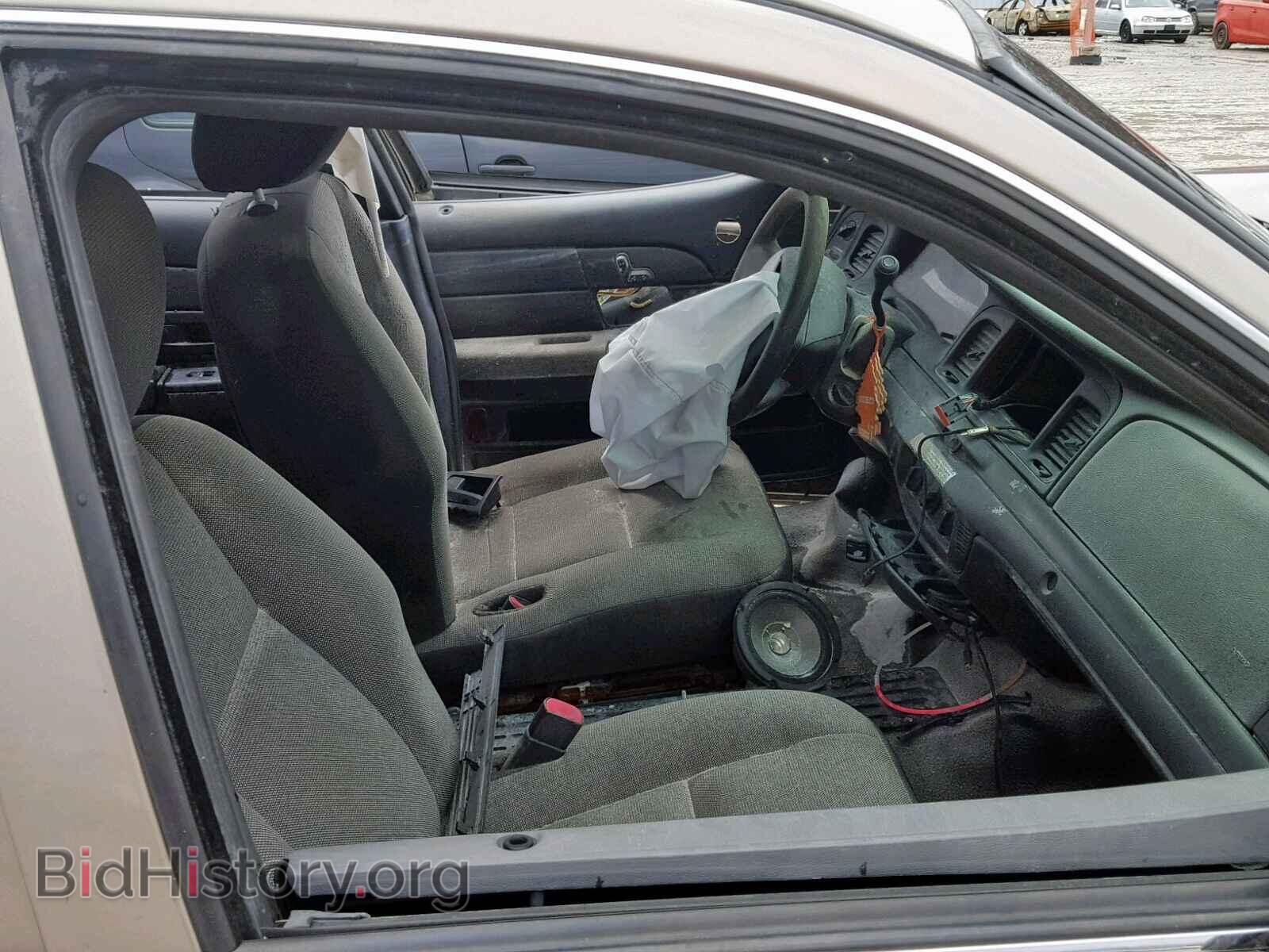 2011 FORD CROWN VIC - VIN: 2FABP7BV7BX150896 - Фото 5