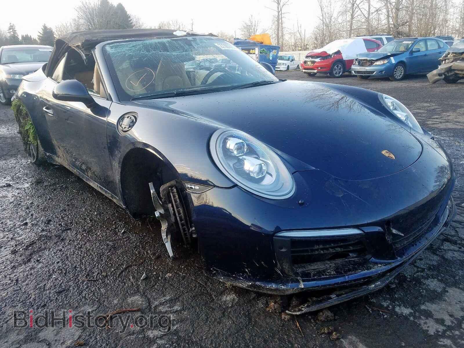 Фотография WP0CA2A94HS142239 - PORSCHE 911 2017