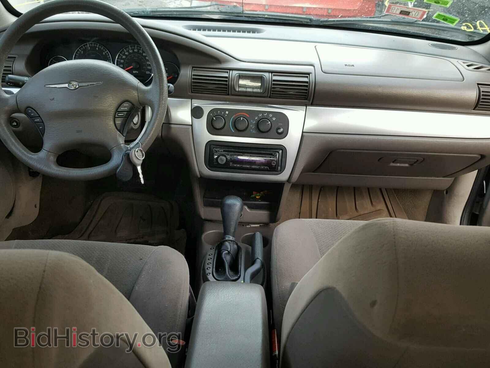 2006 CHRYSLER SEBRING - VIN: 1C3EL55R96N257689 - Фото 9