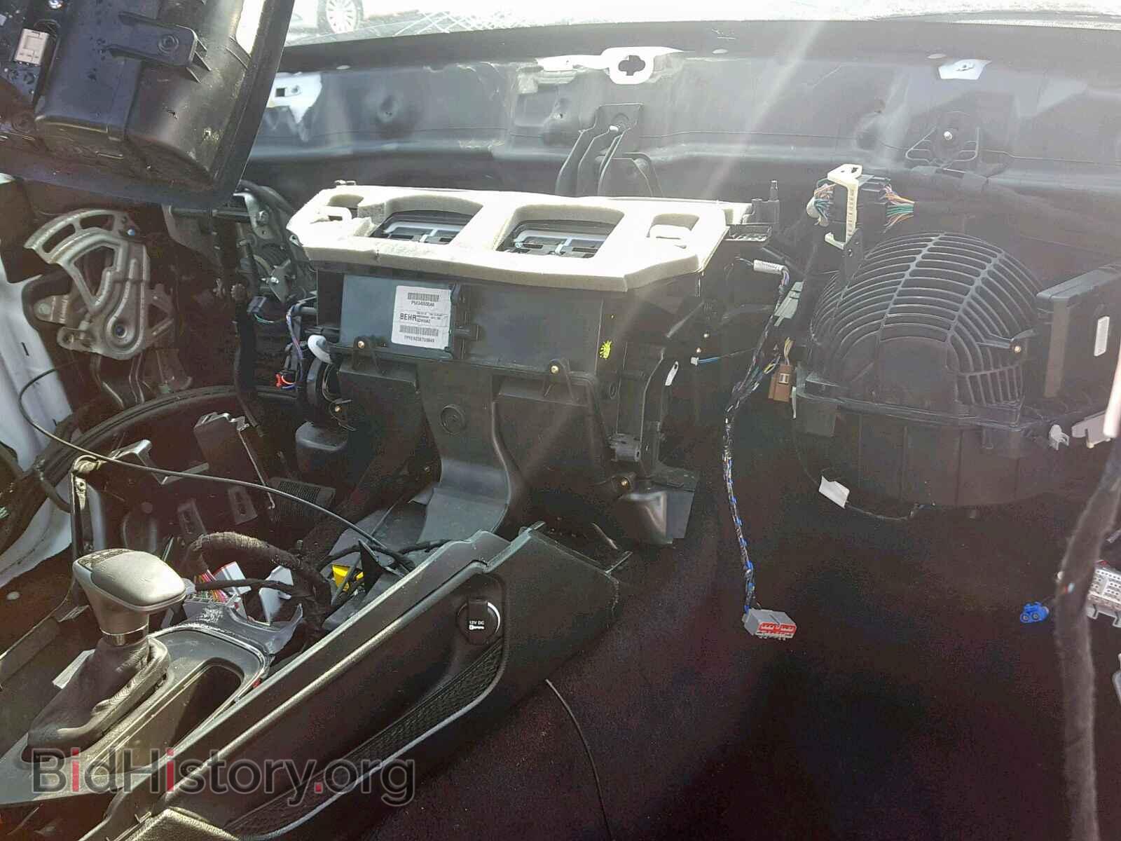 2018 DODGE CHALLENGER - VIN: 2C3CDZC93JH120523 - Фото 9
