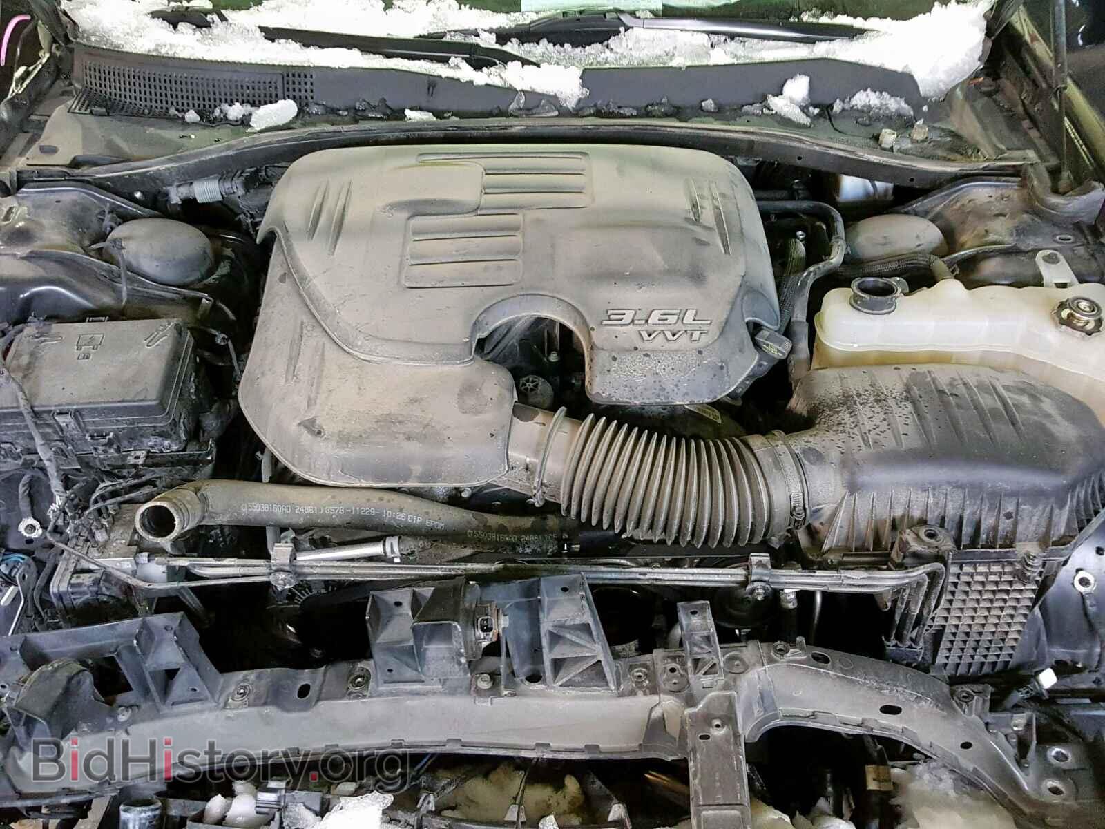 2016 CHRYSLER 300 - VIN: 2C3CCAGG5GH213033 - Фото 5