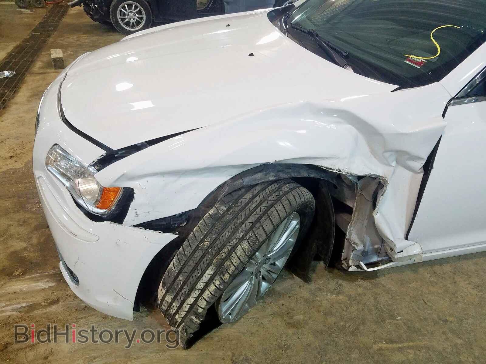 2014 CHRYSLER 300 - VIN: 2C3CCAKGXEH376877 - Фото 9
