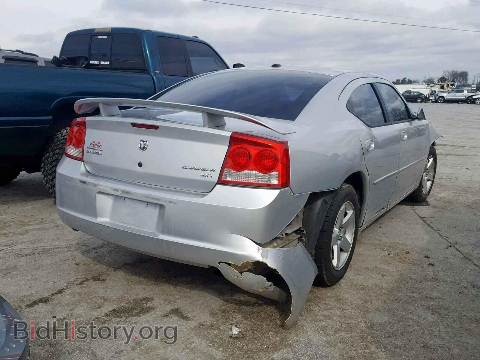 2010 DODGE CHARGER - VIN: 2B3CA3CV7AH124185 - Фото 4
